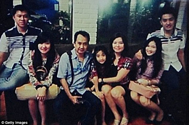 Pesan Terakhir Korban AirAsia, The Meiji Thejakusuma: "Saya Ingin Menyendiri di Laut"